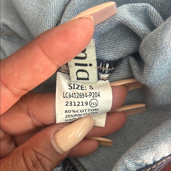 Casual Women's Blue Denim Jumpsuit - Picture 7 of 8